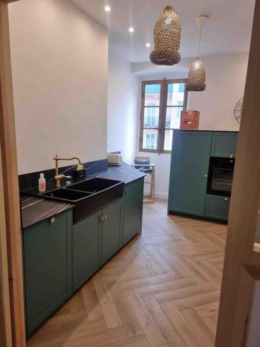 Appartement Au Coeur De La Ville كورتي المظهر الخارجي الصورة